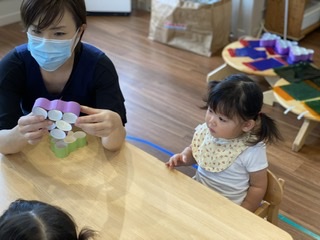 トイレットペーパーの芯が美味しいぶどうに変身